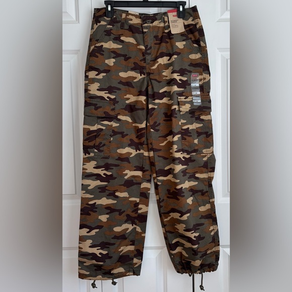 Camouflage Cargo Pants - Picture 1 of 6